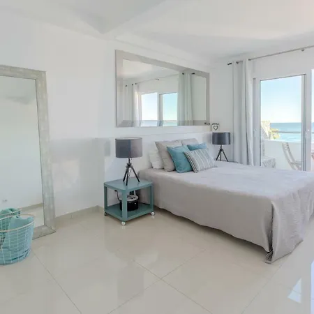 Front De Mer & Grande Terrasse Surplombant L'ocean Διαμέρισμα Αλμπουφέιρα