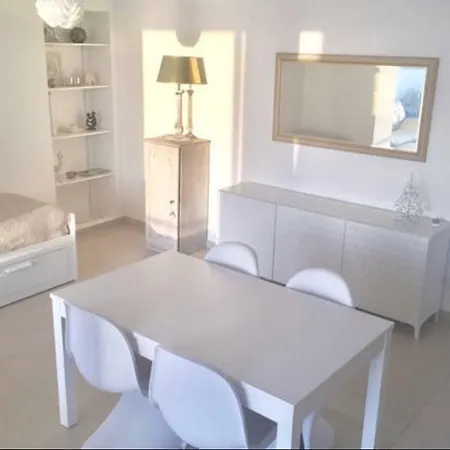 Front De Mer & Grande Terrasse Surplombant L'ocean Apartment *
